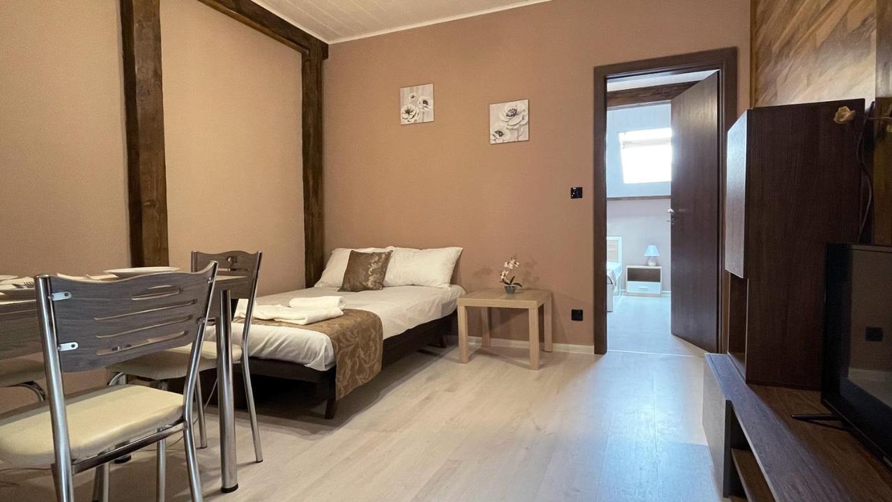 Апартхотел Конниците Aparthotel Veliko Tárnovo Exterior foto